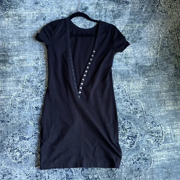 AlexanderWang.t Women's Black Snap Back Short Sleeve Body-Con Mini Dress - Picture 4 of 7